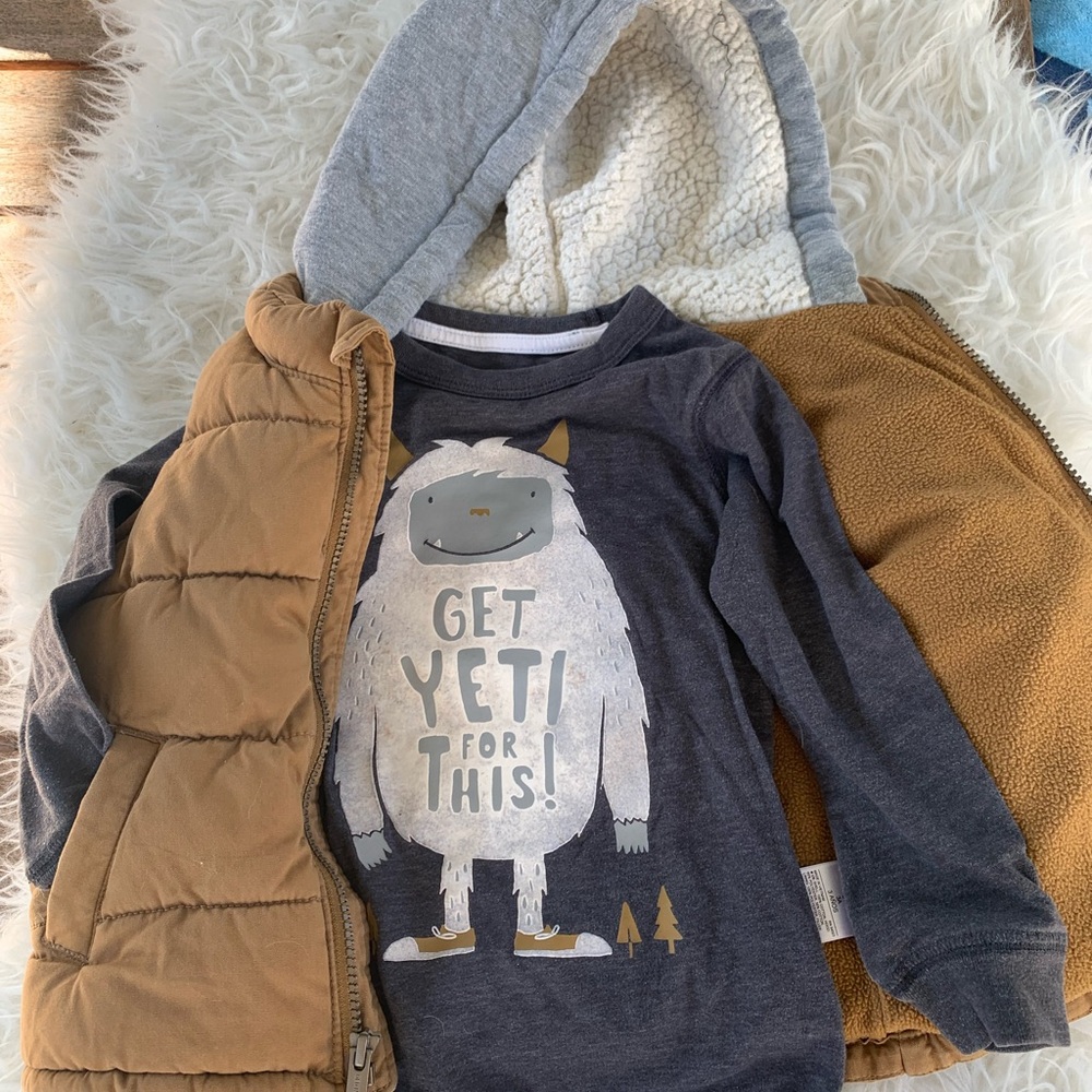 Old Navy Kids puffer vest and Yeti Graphic Long Sleeve Tee - Dark Gray